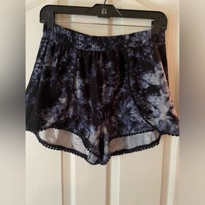 Super soft high wasted shorts!